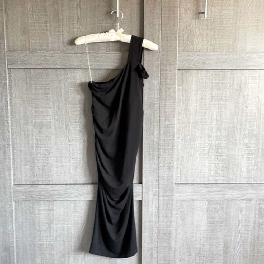 Isabella Oliver ‘Brunswick’ dress (MATERNITY)